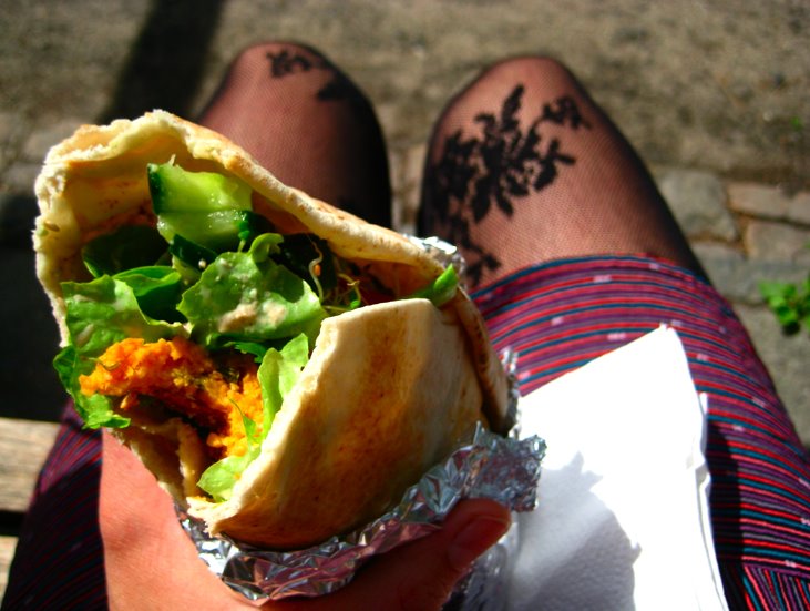 [falafel3.jpg]