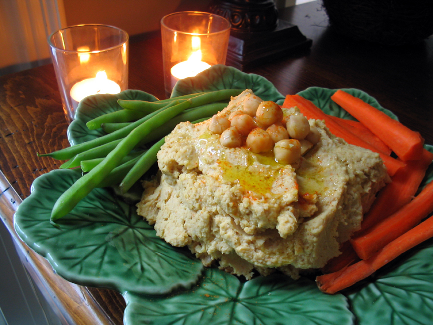 [hummus.jpg]